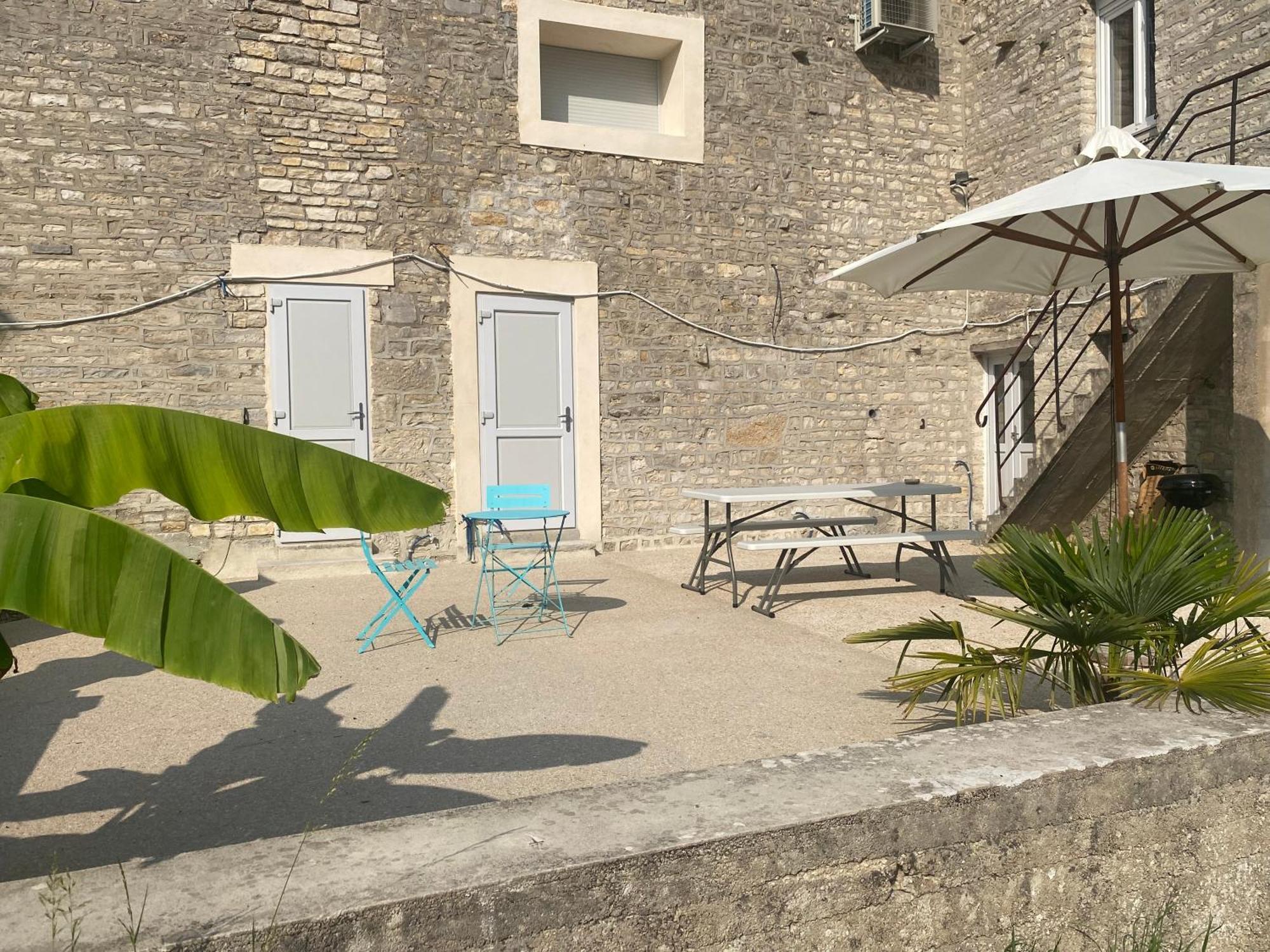 Studio Chez Mongery Landreville ภายนอก รูปภาพ